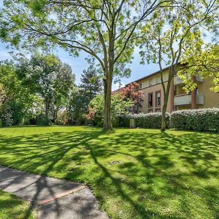 T2 Jardinet Avec Piscine, Parking Et Tennis Toulouse Exterior foto